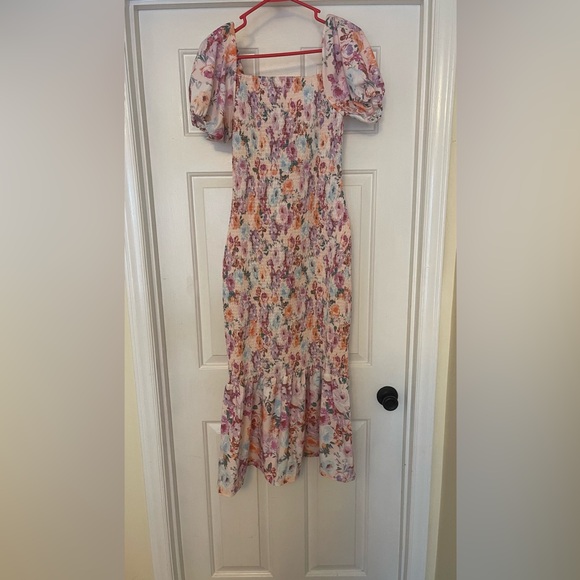 SHEIN all over floral puff sleeve midi dress size medium (6) - Picture 4 of 4